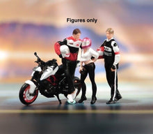 Load image into Gallery viewer, 1:64 Painted Figure Model Miniature Resin Diorama Sand Toy Racing People Racer New