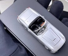 Load image into Gallery viewer, King 1:64 Silver 250GT California Spyder SWB Sport Model Diecast Metal Car New Collection