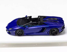 Load image into Gallery viewer, CL 1:64 Blue LP700-4 Aventador Roadster Sports Model Diecast Resin Car New Collection