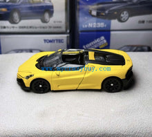 Load image into Gallery viewer, TSC 1:64 Yellow Mistral Convertible Racing Sports Model Diecast Metal Car New Collection