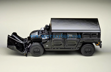 Load image into Gallery viewer, 1:64 596Model Black H1 SUV Off Road Sports Model Diecast Metal Car New