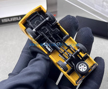 Load image into Gallery viewer, Model1 1:64 Yellow Isuzu ELF Double Cabin Truck Model Metal Diecast Car New Collection