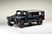 Load image into Gallery viewer, 1:64 596Model H1 SUV Off Road Sports Model Diecast Metal Car New