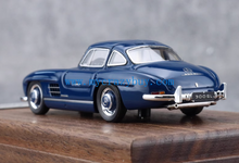 Load image into Gallery viewer, MY64 1:64 Blue 1954 AMG 300SL W198 Classic Sport Model Diecast Resin Car New Collection