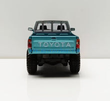Load image into Gallery viewer, Masdi 1:64 Blue 1995 Hilux RN80 Cab Pickup Truck Model Diecast Metal Car New Collection