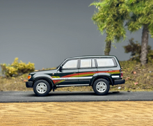 Load image into Gallery viewer, Masdi 1:64 1994 Green Land Cruiser LC80 ORV Sports Model Diecast Metal Car New Collection