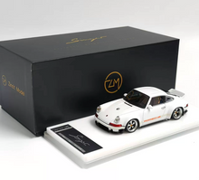Load image into Gallery viewer, Zincit 1:43 White Singer DLS Classic Sports Model Diecast Metal Car Box New Collection