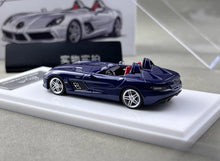 Load image into Gallery viewer, Nameless 1:64 APA Blue SLR Stirling Moss Sports Model Diecast Resin Car New Collection