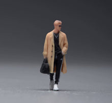 Load image into Gallery viewer, 1:64 Painted Figure Model Miniature Resin Diorama Walking Man Coat Cool Bag