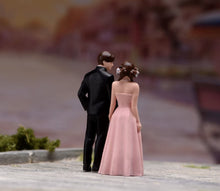 Load image into Gallery viewer, 1:64 Painted Figure Model Miniature Resin Diorama Wedding Couple Bride Groom