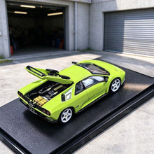 Load image into Gallery viewer, RM 1:64 Green Diablo Sports Open Model Diecast Metal Car Box New Collection