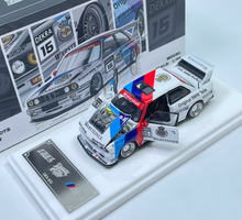 Load image into Gallery viewer, DK 1:64 White M3 E30 Coupe Widebody Sport Open Model Diecast Metal Car Box New Collection