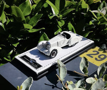 Load image into Gallery viewer, GFCC 1:64 1930 White SSK Prince Classic Sports Model Diecast Metal Car Box New Collection