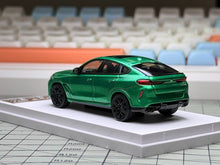 Load image into Gallery viewer, Bmer 1:64 Green X6M SUV Sports Model Diecast Metal Car Box New Collection