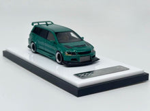 Load image into Gallery viewer, 404error 1:64 Green Lancer EVO 9 IX Wagon Sports Model Diecast Resin Car New Collection