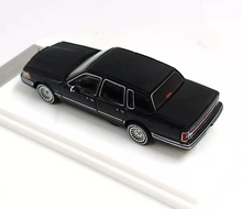 Load image into Gallery viewer, MK 1:64 HEC Black 1992 Town Car Luxury Classic Model Diecast Metal Car New Collection