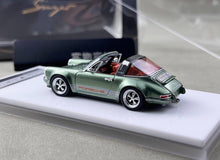 Load image into Gallery viewer, Zincit 1:64 APA Green 964 Singer Targa Sports Model Diecast Metal Car Box New Collection