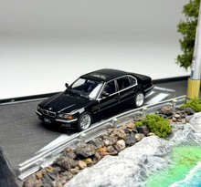 Load image into Gallery viewer, Minigt 1:64 Black 750IL Luxury Sedan Sports Model Diecast Metal Car BOX New Collection