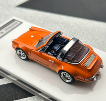 Load image into Gallery viewer, Zincit 1:64 APA Orange 964 Singer Targa Sports Model Diecast Metal Car Box New Collection