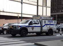 Load image into Gallery viewer, 596 1:64 APA White F550 Super Duty PAPD ESU Police Model Diecast Metal Car New Collection