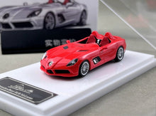 Load image into Gallery viewer, Nameless 1:64 APA Red SLR Stirling Moss Sports Model Diecast Resin Car New Collection