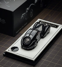 Load image into Gallery viewer, GFCC 1:64 APA 1938 57SC Atlantic RL Classic Model Diecast Metal Car Box New Collection