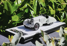 Load image into Gallery viewer, GFCC 1:64 1930 White SSK Prince Classic Sports Model Diecast Metal Car Box New Collection