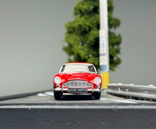 Load image into Gallery viewer, Minigt 1:64 Red Martin DB5 Classic Sports Model Diecast Metal Car Box New Collection