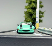 Load image into Gallery viewer, Minigt 1:64 Mint Green Miata MX5 Convertible Sport Model Diecast Metal Car New Collection