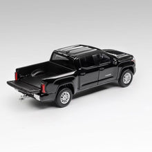 Load image into Gallery viewer, Masdi 1:64 2022 Black Tundra Pickup Truck Sports Model Diecast Metal Car New Collection