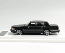 Load image into Gallery viewer, MK 1:64 HEC Black 1992 Town Car Luxury Classic Model Diecast Metal Car New Collection