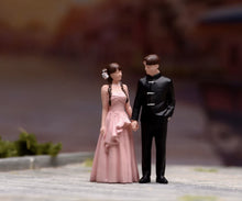 Load image into Gallery viewer, 1:64 Painted Figure Model Miniature Resin Diorama Wedding Couple Bride Groom