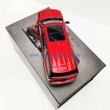 Load image into Gallery viewer, Masdi 1:64 Red Suburban Full Size SUV Sports Model Diecast Metal Car New Collection