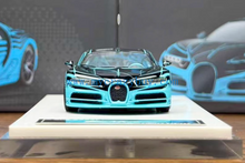 Load image into Gallery viewer, LJM 1:64 Black Blue Chiron Racing Sports Model Diecast Resin Car New Collection