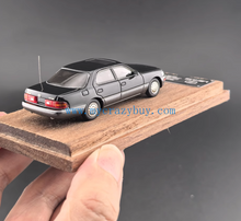 Load image into Gallery viewer, FW 1:64 Black LS400 XF10 UCF10 Sedan Sports Model Diecast Metal Car New Collection