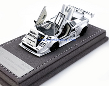 Load image into Gallery viewer, Topart 1:64 White LBWK Countach Racing Sports Model Diecast Metal Car New Collection
