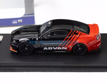 Load image into Gallery viewer, DCM 1:64 2014 Black Advan Mustang GT Sports Model Diecast Metal Car New Collection