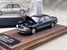 Load image into Gallery viewer, FW 1:64 Black LS400 XF10 UCF10 Sedan Sports Model Diecast Metal Car New Collection