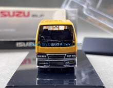 Load image into Gallery viewer, Model1 1:64 Silver Yellow Isuzu ELF Cabin Truck Model Metal Diecast Car New Collection