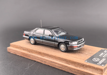 Load image into Gallery viewer, FW 1:64 Black LS400 XF10 UCF10 Sedan Sports Model Diecast Metal Car New Collection