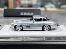 Load image into Gallery viewer, MY64 1:64 Silver 1996 AMG 300SL Classic Sports Model Diecast Resin Car New Collection