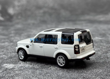 Load image into Gallery viewer, WHELART 1:64 White Discovery 4 Sports ORV SUV Model Diecast Metal Car New Collection