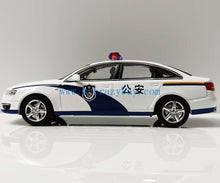 Load image into Gallery viewer, Masdi 1:64 White Police A6L C6 Classic Sedan Sport Model Diecast Metal Car New Collection