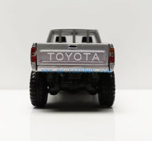 Load image into Gallery viewer, Masdi 1:64 Gray 1995 Hilux RN80 Cab Pickup Truck Model Diecast Metal Car New Collection