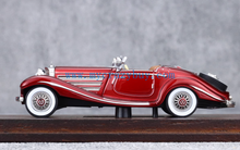 Load image into Gallery viewer, Liberty 1:64 Wine 500K Vintage Convertible Sports Model Diecast Metal Car New Collection