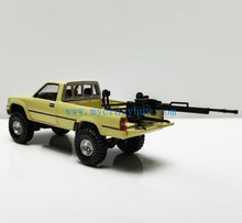 Load image into Gallery viewer, Masdi 1:64 Yellow 1995 Hilux RN80 Cab Pickup Truck Model Diecast Metal Car New Collection