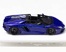 Load image into Gallery viewer, CL 1:64 Blue LP700-4 Aventador Roadster Sports Model Diecast Resin Car New Collection