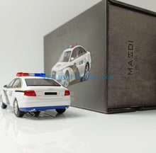 Load image into Gallery viewer, Masdi 1:64 White Police A6L C6 Classic Sedan Sport Model Diecast Metal Car New Collection