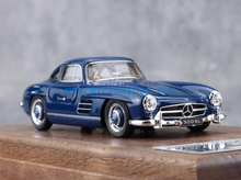 Load image into Gallery viewer, MY64 1:64 Blue 1954 AMG 300SL W198 Classic Sport Model Diecast Resin Car New Collection
