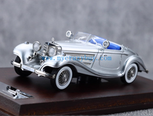 Load image into Gallery viewer, Liberty 1:64 Silver 500K Vintage Convertible Sport Model Diecast Metal Car New Collection